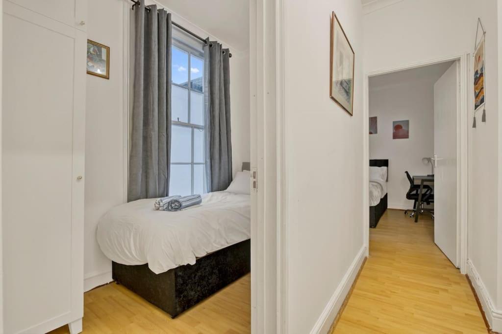 Cosy 2-Bedroom Flat Paddington Londen Buitenkant foto